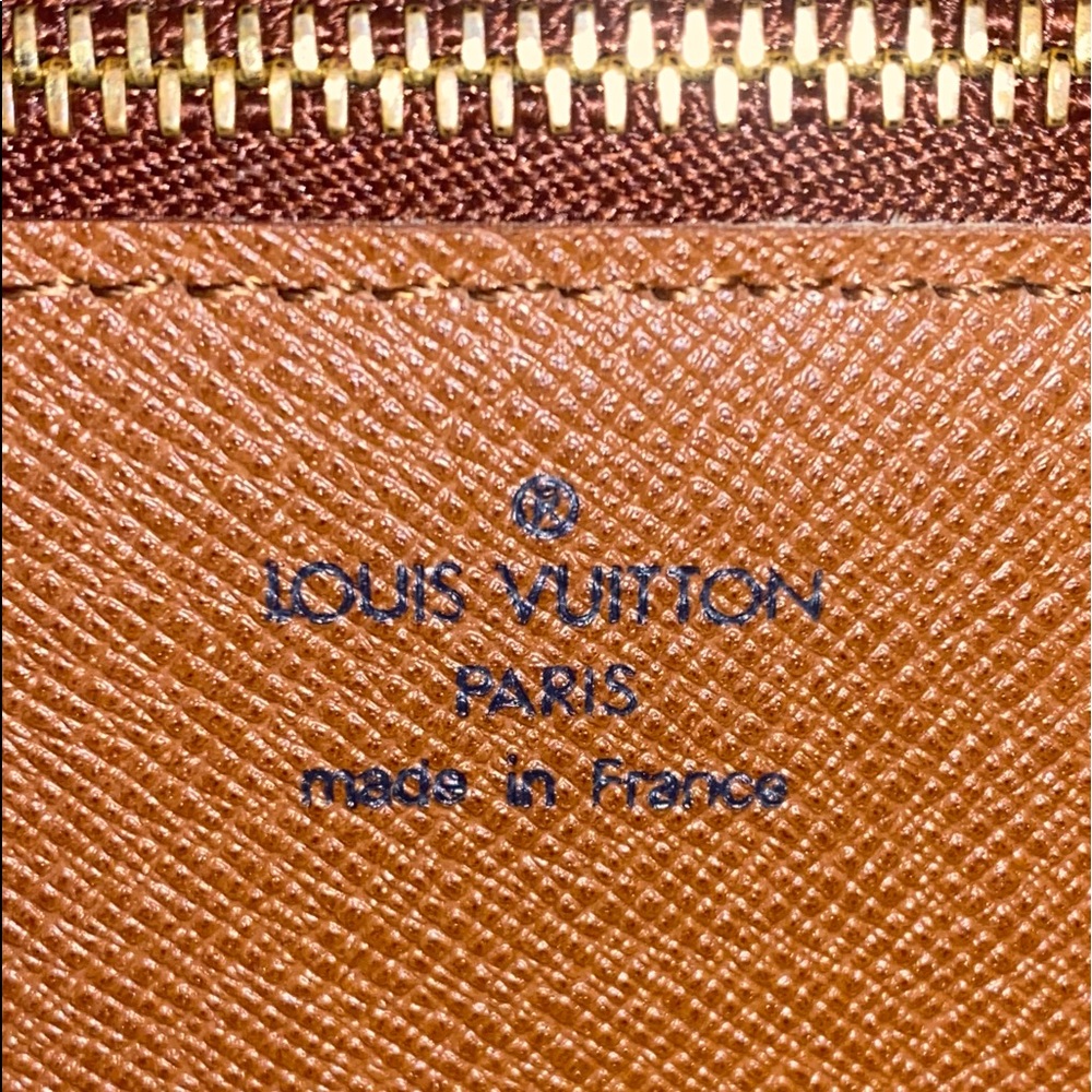 ♥️🛍💯Authentic Louis Vuitton Bordeaux Shoulder Bag in Monogram - Picture 13 of 15